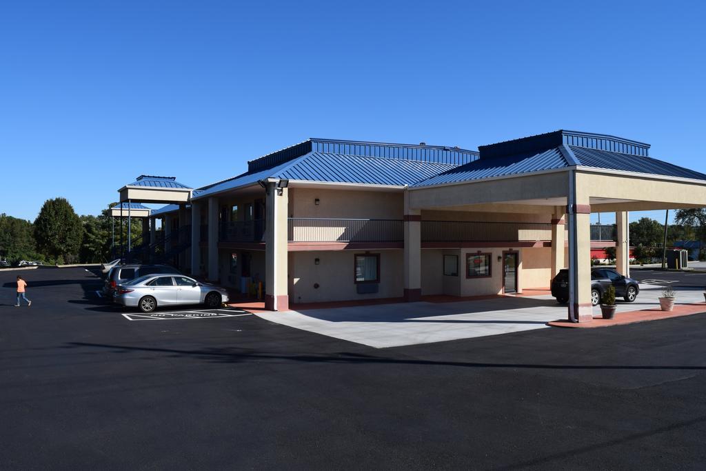 Royal Inn & Suites Douglasville Ngoại thất bức ảnh