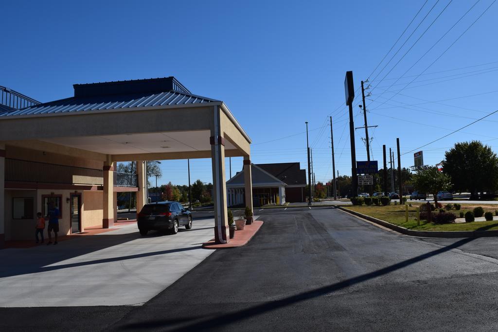 Royal Inn & Suites Douglasville Ngoại thất bức ảnh