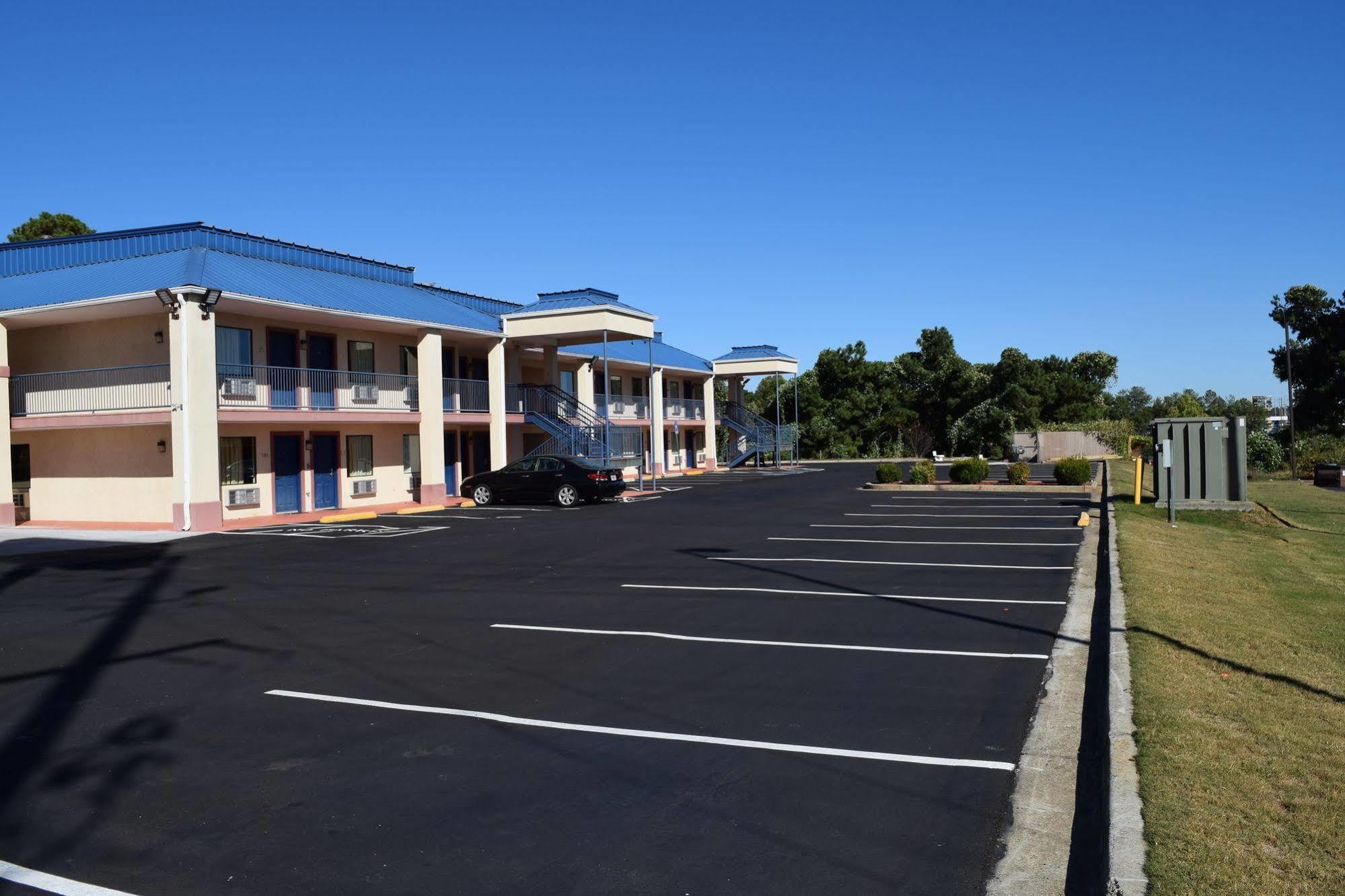 Royal Inn & Suites Douglasville Ngoại thất bức ảnh